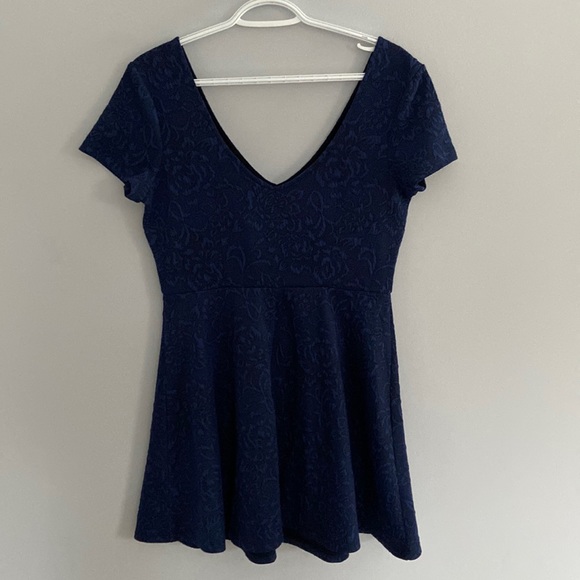 Forever 21 dress - Picture 2 of 4